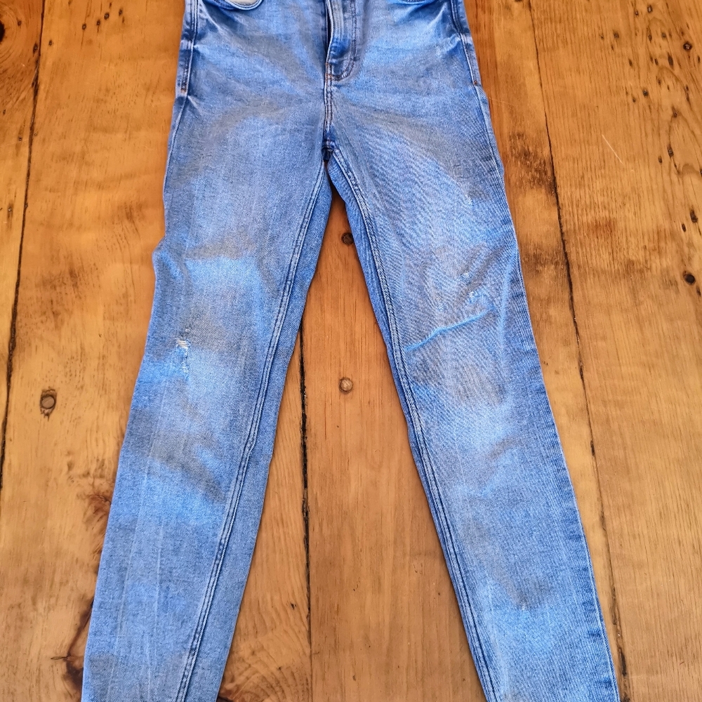 Zara jeans